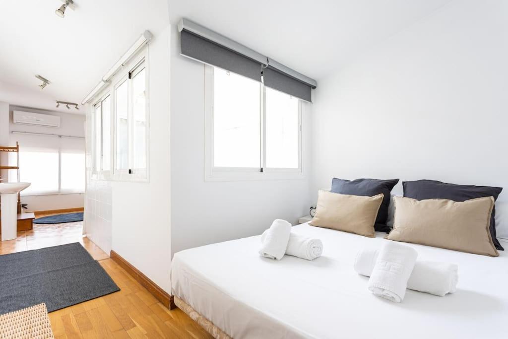 Penthouse In St Montano, Historic Centre, Wifi. Apartment Malaga
